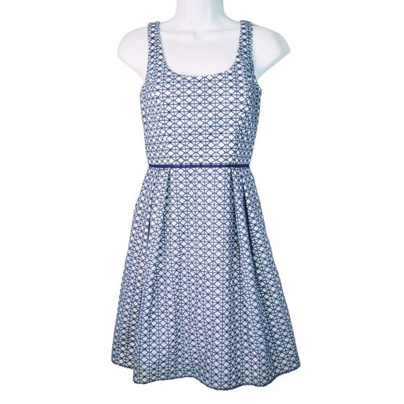Shoshanna Fit & Flare Mini Dress Embroidered Blue on White Lattice Geo - Picture 1 of 9